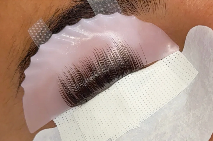 How to Customize a Korean Lash Lift: Choosing the Right Shield