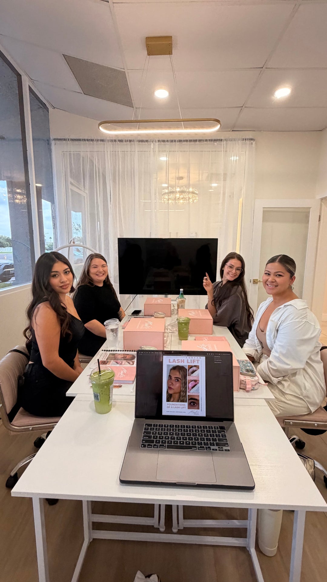Korean Lash Lift In-Person Group Training (Orange County, CA) - Deposit Only