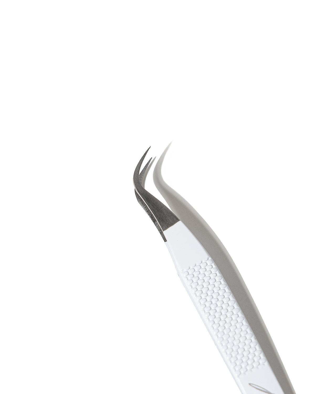 Off The Hook Tweezer, close up of the hooked tip